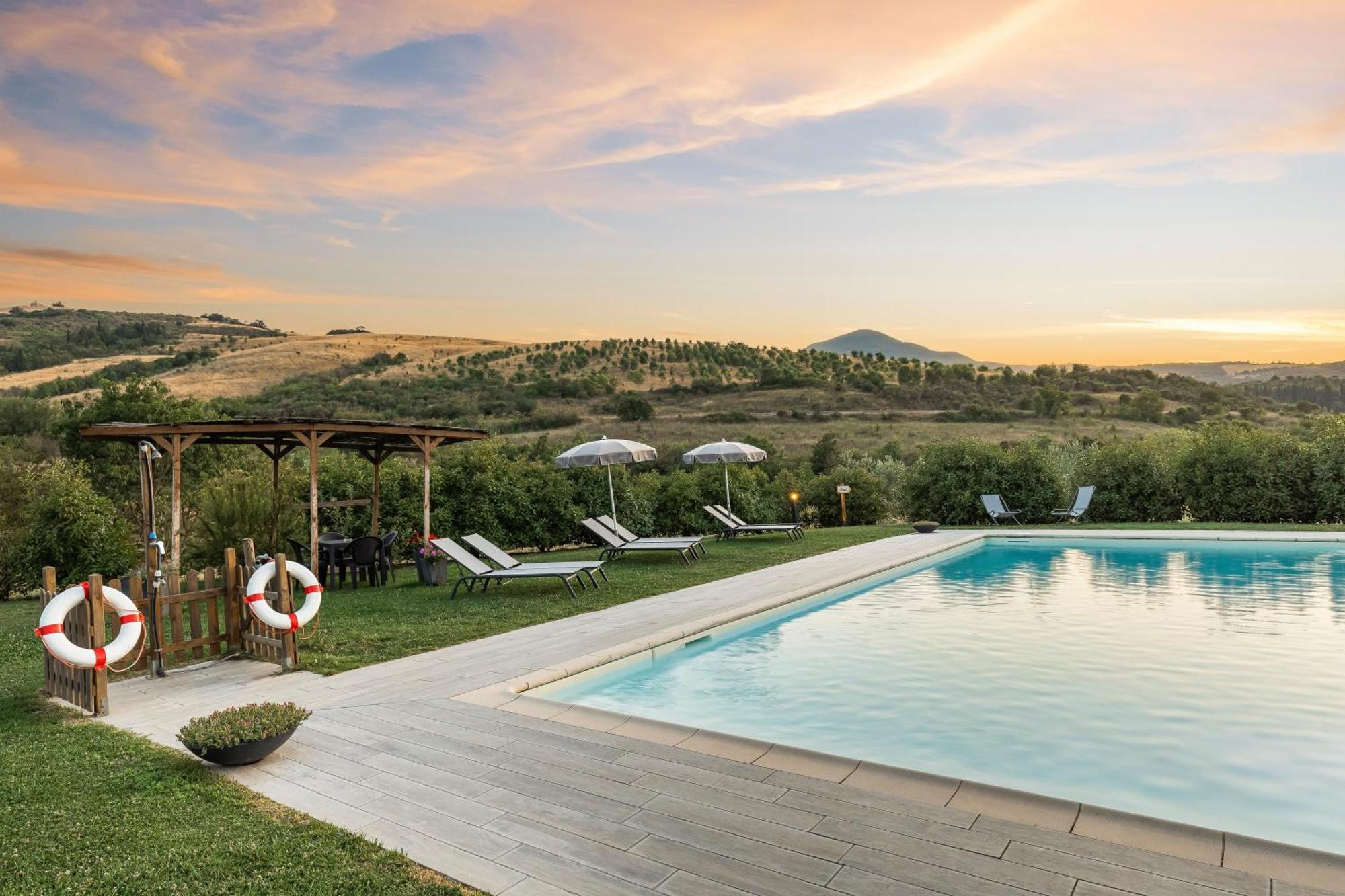 Agriturismo Podere San Giorgio Radicofani Exterior foto