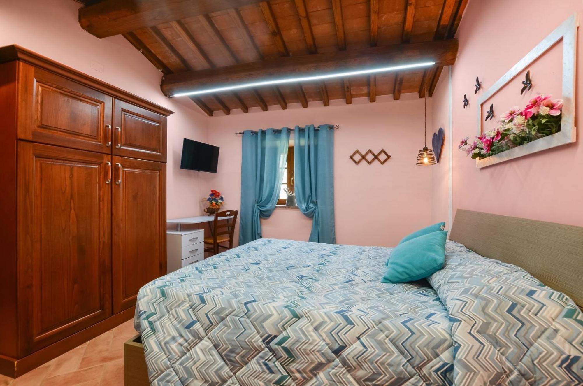 Agriturismo Podere San Giorgio Radicofani Exterior foto